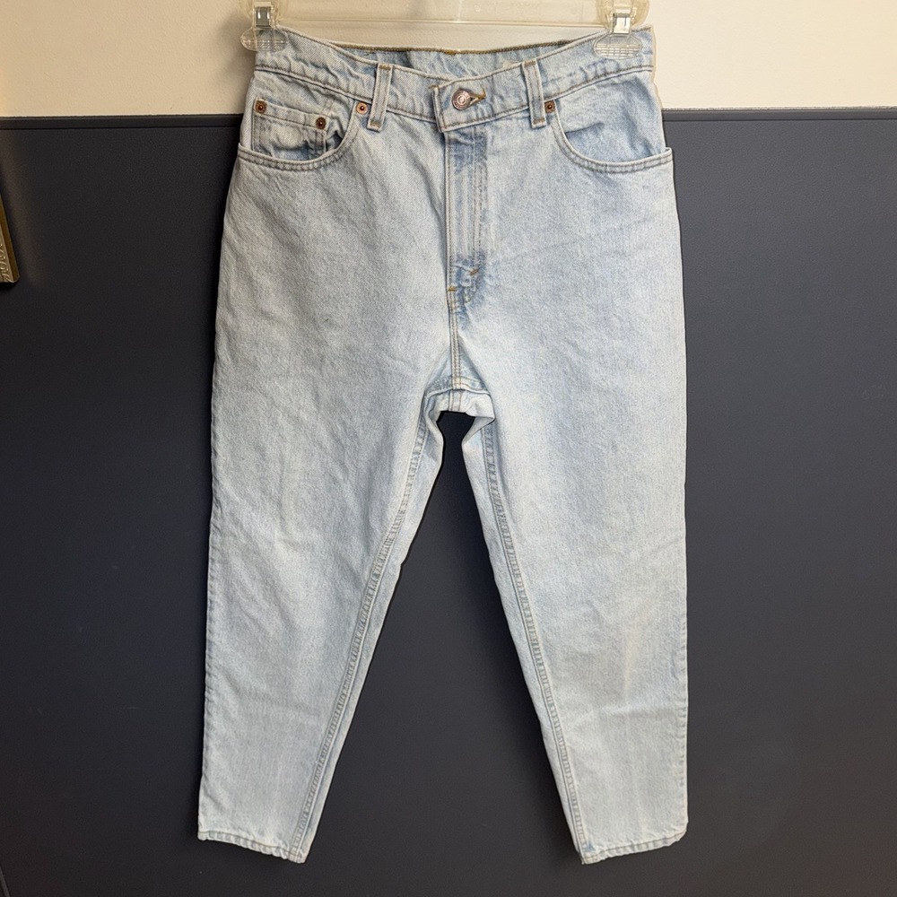Vintage Levi's 550 Light Wash Relaxed Fit Taper Womens Size 11 Med 28x30